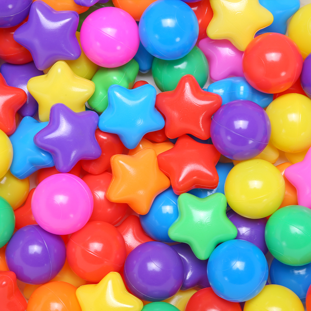 Kids Outdoor Play Table - Crush Proof Ball Pit Ball Pack