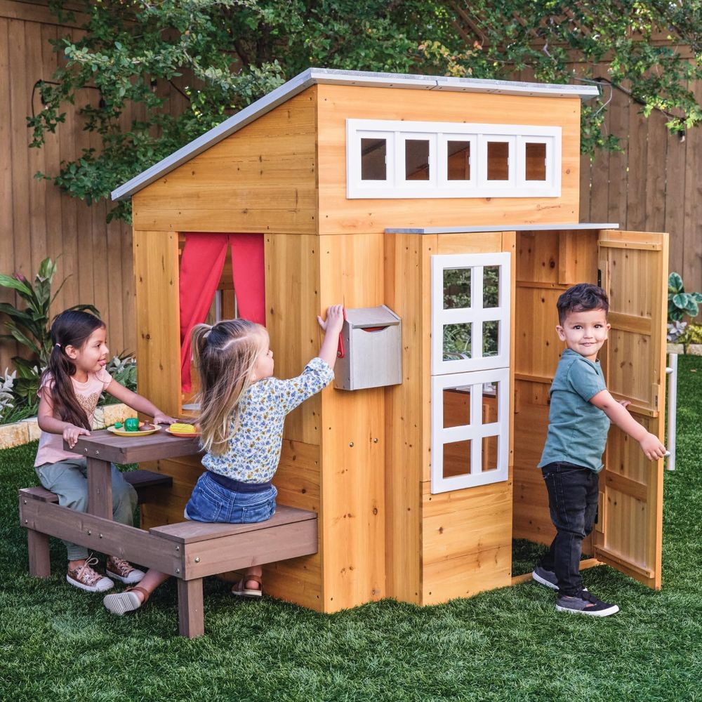 KidKraft Modern Wooden Playhou - Kids Outdoor Wooden Playhouse recensione e prezzo