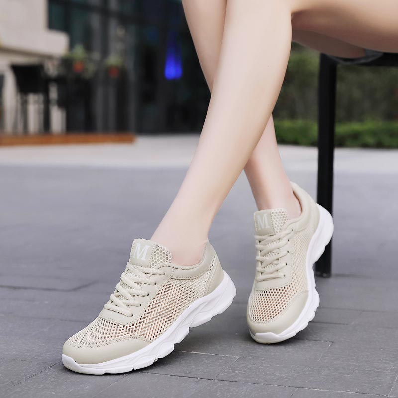 Summer Breathable Sneakers Wom - Kids Outdoor Playhouse B&Q recensione e prezzo