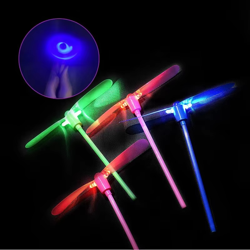 LED Luminous Bamboo Dragonfly  - Kids Outdoor Movie Night recensione e prezzo