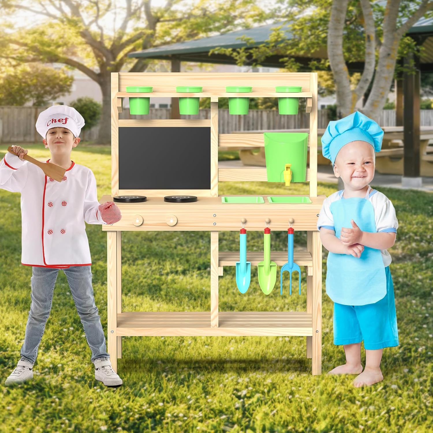 Cedar Wood Outdoor Play Kitche - Kids Outdoor Chalkboard recensione e prezzo