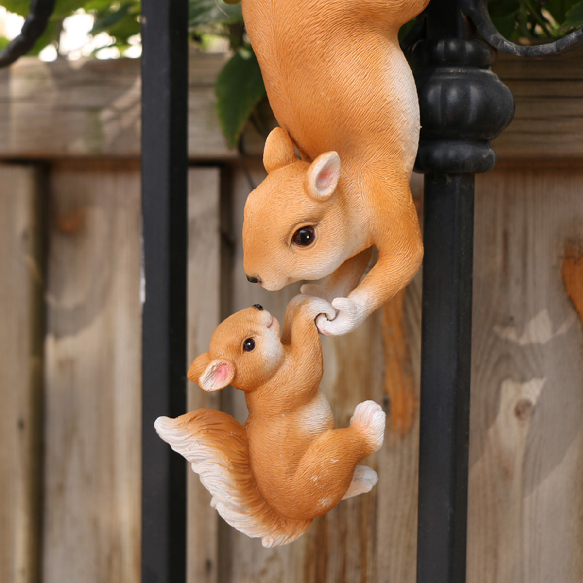 Mother Child Squirrel Resin Ha - Kids Outdoor Tools recensione e prezzo